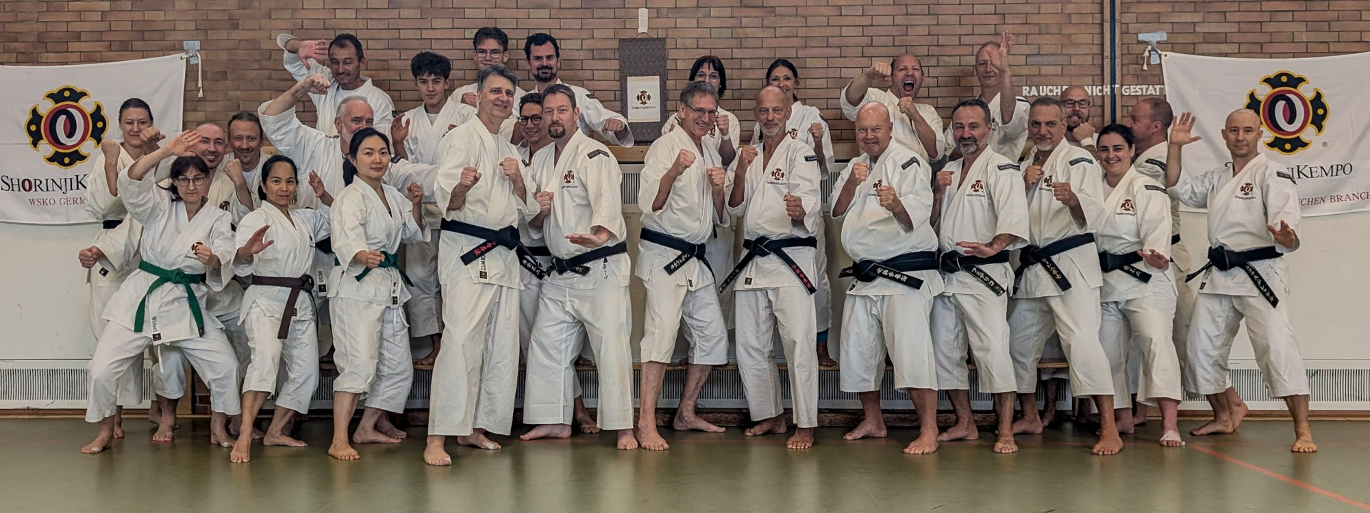Gruppenbild vom Berlin Autumn Training Camp - BATS 2025 Shorinji Kempo, Kampfsport & Selbstverteidigung